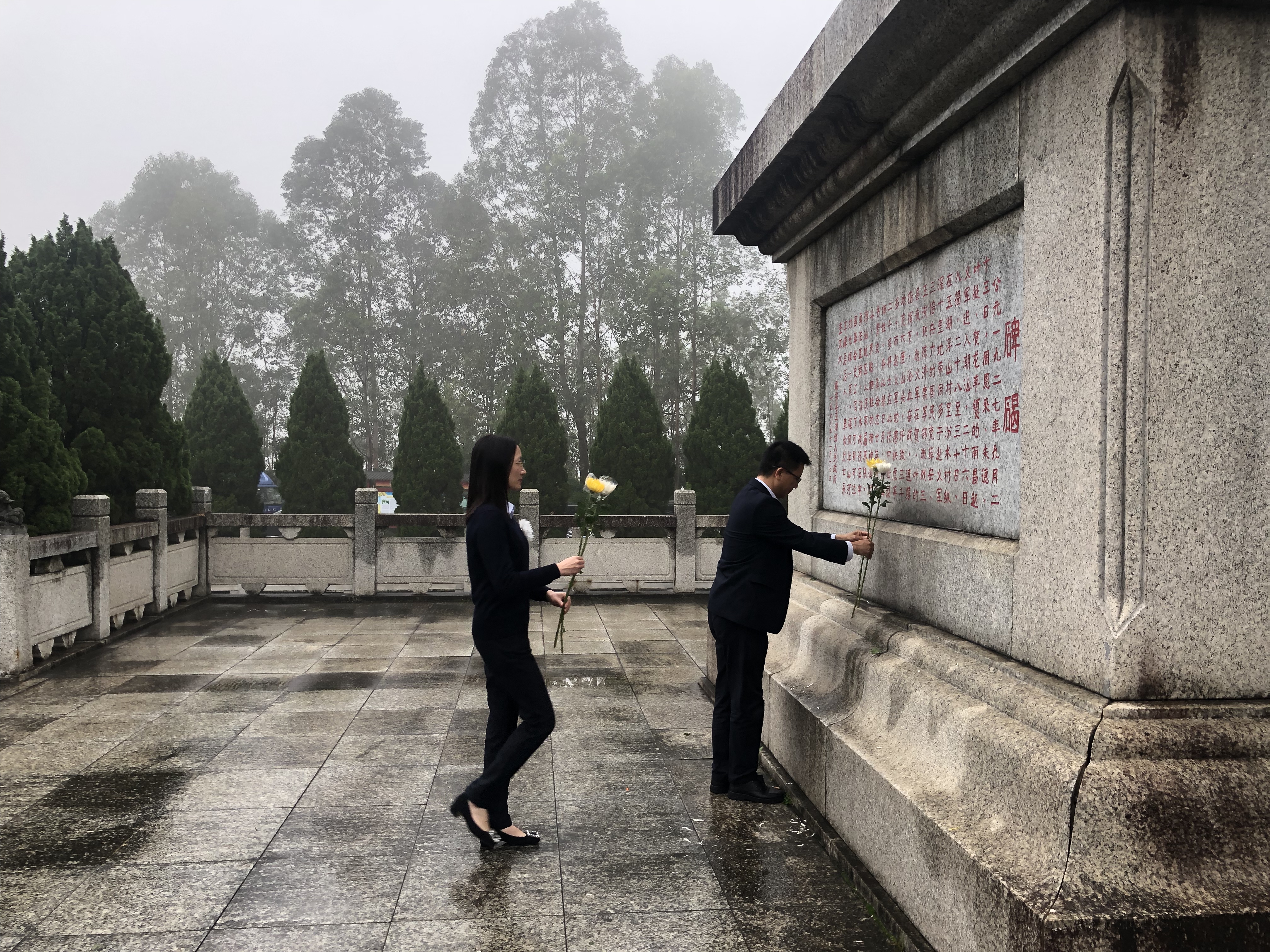 ef14e487067a61f84a3f1580d4dd999.jpg