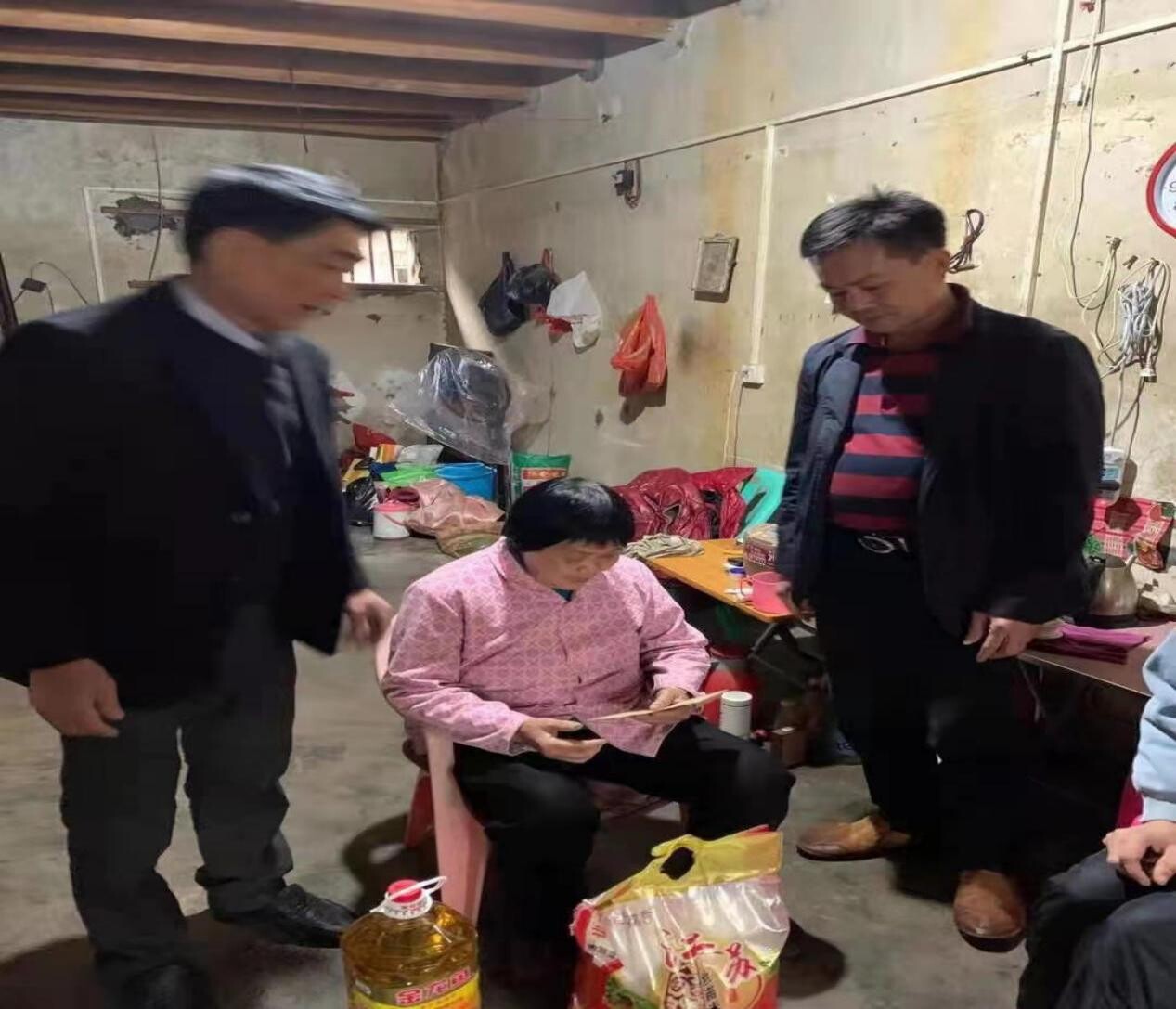 荖洋村人口(3)